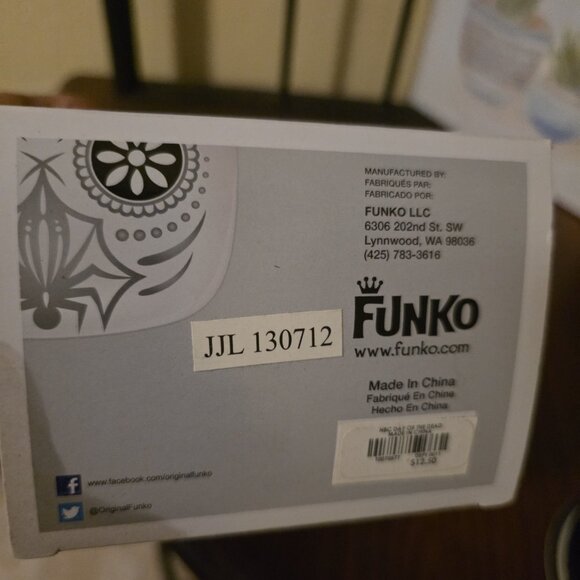 FUNKO POP DISNEY NBC JACK SKELLINGTON #69 DAY OF THE DEAD VINYL FIGURE In Stock - Picture 4 of 5
